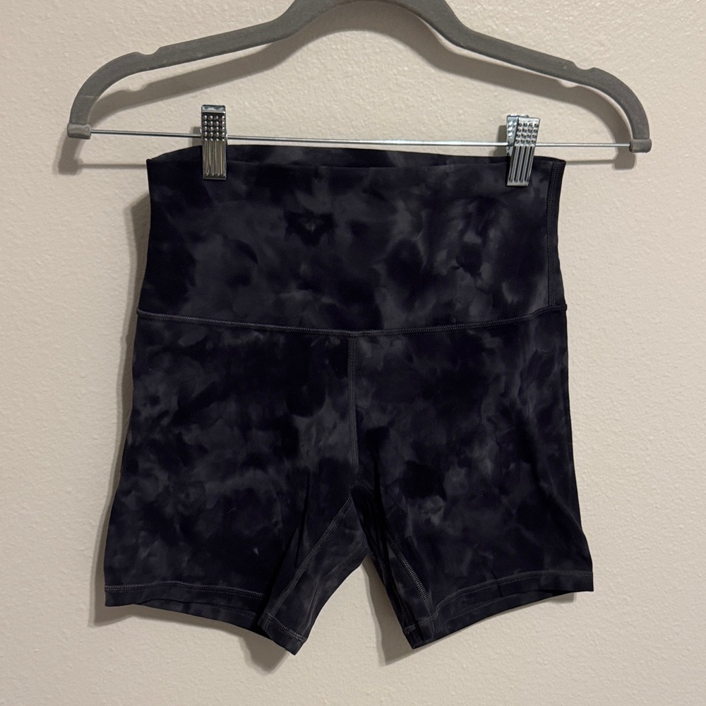 lululemon athletica Black Patterned Bike Shorts